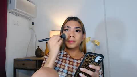Snapshot of ava_lux chatting on October 1, 5:45 am GODDESS AVA online show from October 1, 5:45 am