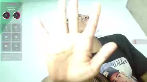 avalericherrycm101 online show from April 13, 3:41 am