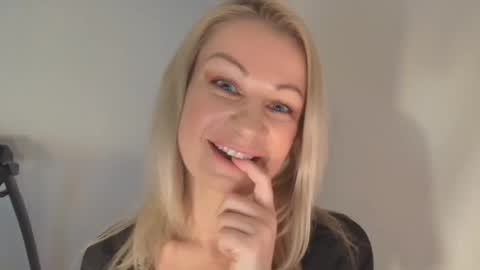 Eira online show from January 11, 4:56 pm