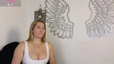 Ava online show from August 7, 5:03 am