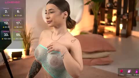 AvaReed online show from March 27, 5:31 am