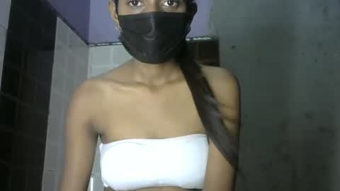 avery_lust01 online show from June 3, 6:03 am
