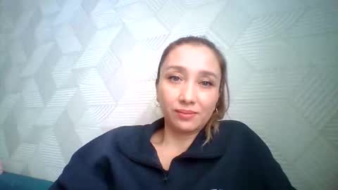 avinelra online show from April 14, 6:24 am