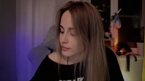 Aviva online show from January 24, 9:15 pm