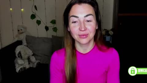 Jully online show from February 18, 12:39 pm