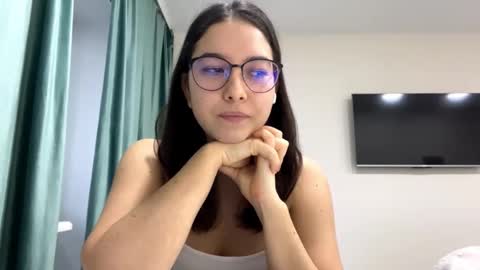 Allison online show from November 18, 8:37 am