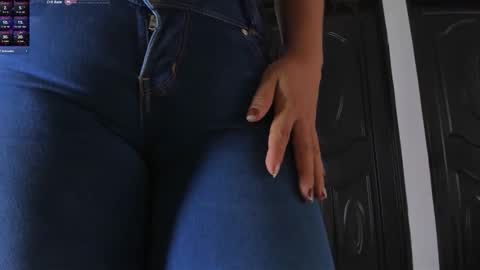 Mariana online show from December 22, 8:23 pm