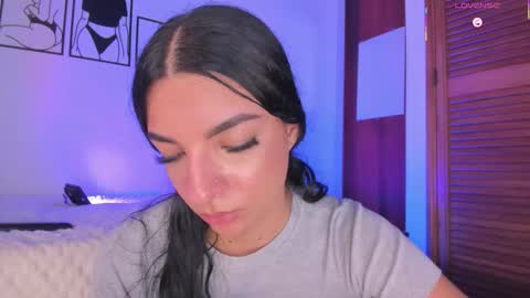 Aylin  online show from December 17, 5:00 am