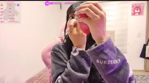   online show from April 20, 11:13 am