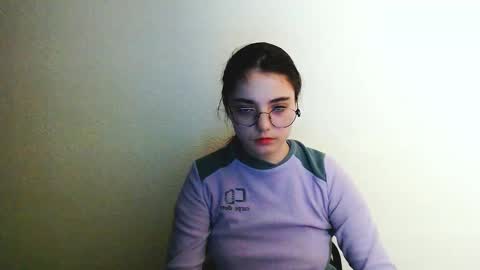 azumi_chan_ online show from December 14, 11:32 pm