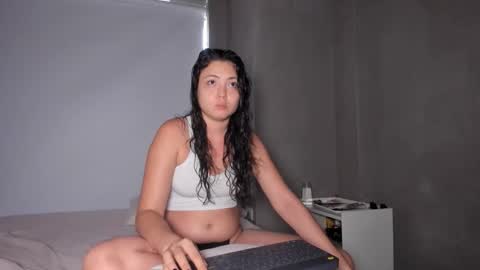 azumie online show from September 28, 1:49 pm