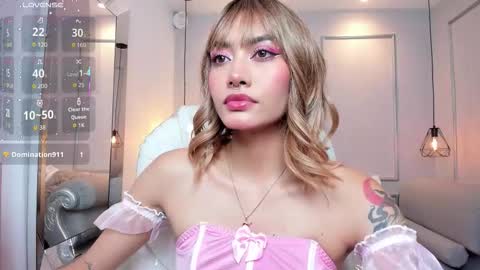 Azura online show from October 28, 8:14 pm