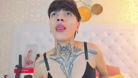 Anny online show from November 21, 3:41 am