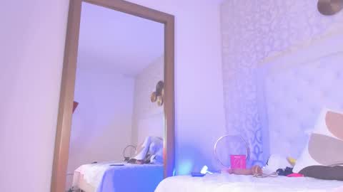 Anny online show from March 16, 5:44 am