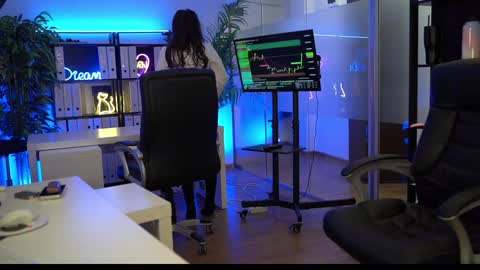 Olivia and Lexi online show from January 13, 5:35 am