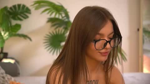 Cristy online show from November 15, 3:35 pm