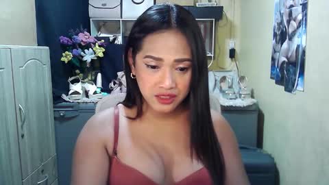 Snapshot of baby_cassandra chatting on October 23, 11:49 am cassandra online show from October 23, 11:49 am