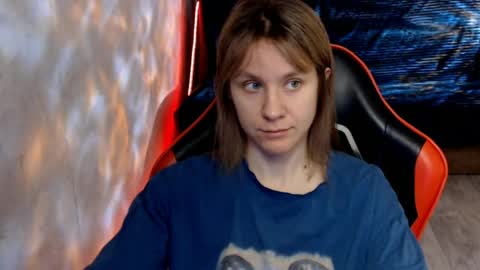 baby_kitte online show from June 1, 2:46 am