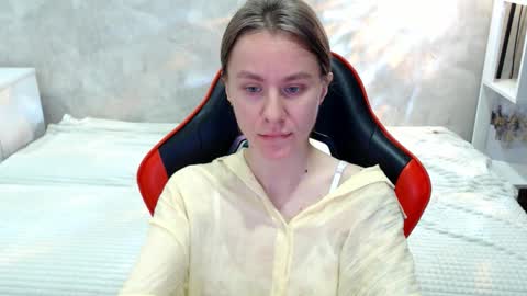 baby_kitte online show from September 30, 4:18 am