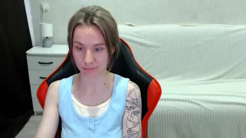 baby_kitte online show from October 10, 4:28 am