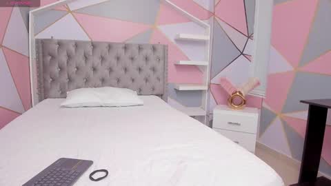 ANGEL online show from January 9, 1:13 pm