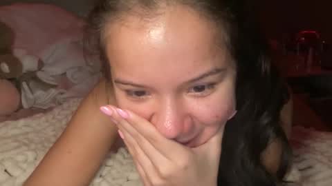 babyaves online show from November 4, 6:40 am