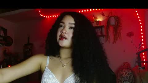 babybombom08 online show from April 21, 2:26 am