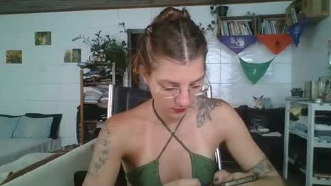 babydemon6 online show from January 16, 1:07 pm