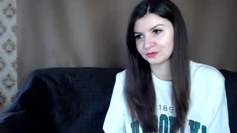 babykaten online show from October 15, 3:31 am