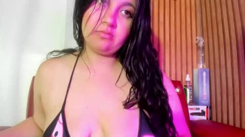Snapshot of babylanck chatting on September 23, 12:20 am Baby lanck online show from September 23, 12:20 am