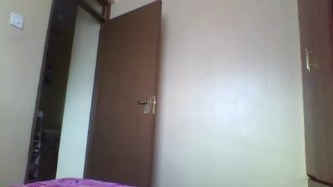 Babylisah online show from April 14, 11:21 am