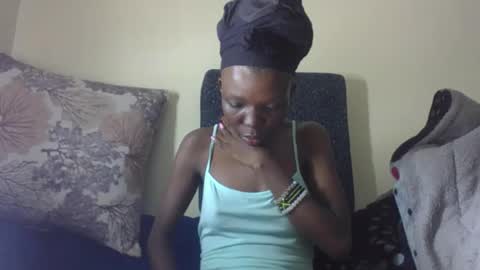 baddie_floxxy online show from March 8, 3:43 am