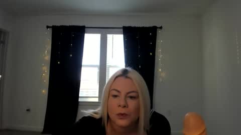 BadGirlHaleXXX online show from February 1, 7:12 pm