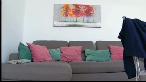 Cayenne   online show from April 1, 8:37 am