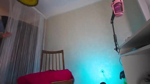 engely online show from November 13, 8:08 pm