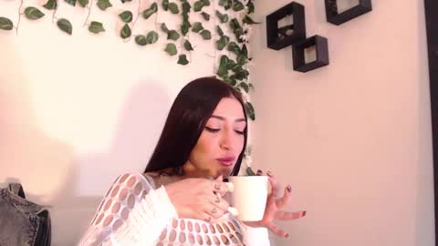 bahianawood online show from December 18, 7:08 pm