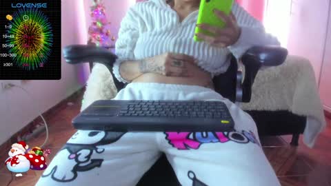 Snapshot of baileyadamss chatting on December 30, 4:51 pm IM BAILEY online show from December 30, 4:51 pm