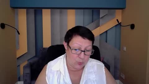 Snapshot of barbaraturners chatting on October 20, 6:44 pm barbaraturners online show from October 20, 6:44 pm