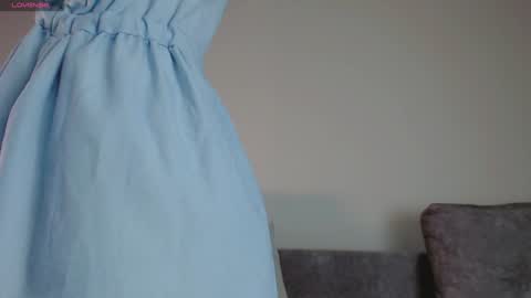 Amina online show from December 17, 11:17 am