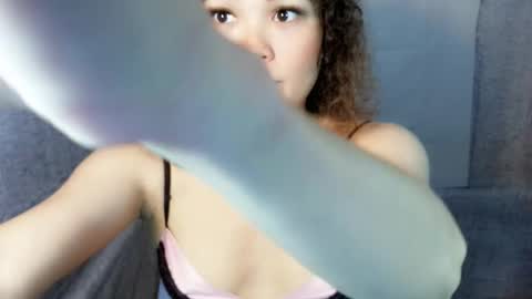 I AM BARBIE online show from February 22, 2:07 pm