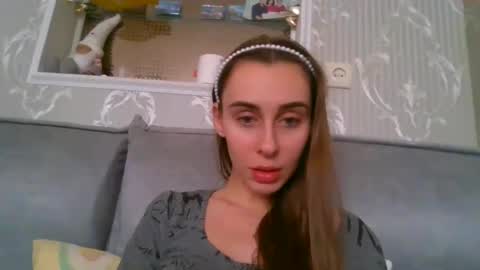 Kate online show from February 3, 9:30 am