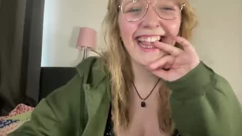 barbiegirl966 online show from January 18, 9:45 am