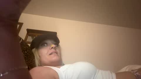 barelybehavedbarbie online show from April 9, 7:25 am