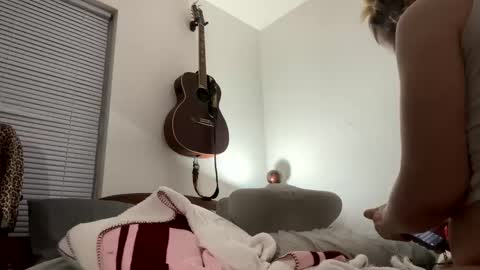 barelybehavedbarbie online show from April 17, 8:49 am