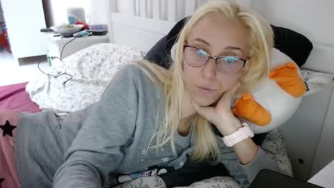 Lena online show from October 13, 12:41 pm
