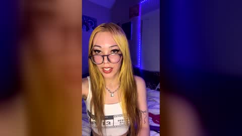 Honey online show from April 18, 8:06 am