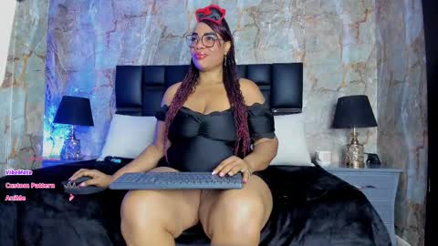 Bbwlatina01 online show from November 9, 12:34 pm