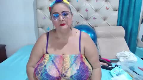 Snapshot of bbwsalome chatting on January 24, 8:43 pm Salome online show from January 24, 8:43 pm