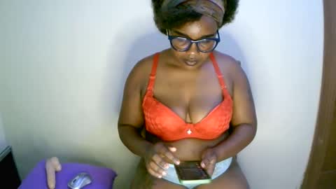 beautifulpeach2 online show from February 2, 11:08 am