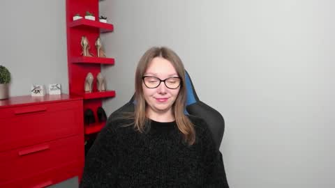 Zoe online show from September 17, 5:49 am